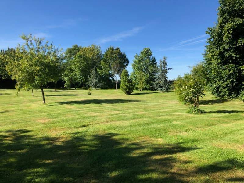 Tonte de grand terrain