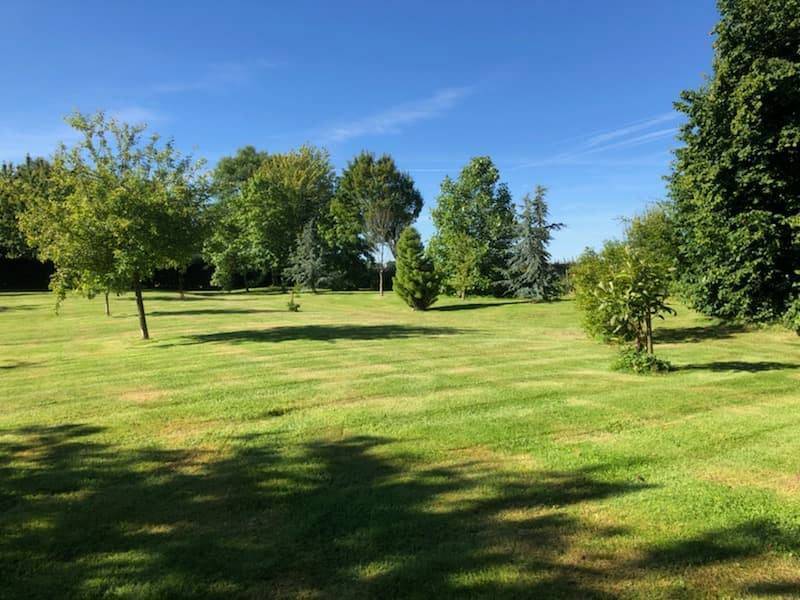 Devis et tarif pour faire appel à un paysagiste pour un contrat de tonte annuel avec crédit d'impôt proche Yvetot Fécamp